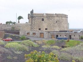 El Gobierno canario paralizó el expediente del BIC del Castillo de San José porque no les consta que el Cabildo sea propietario de los terrenos