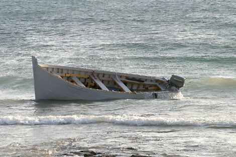 Llegan dos pateras esta madrugada a Lanzarote con 26 magrebíes, que eleva a 81 personas las llegadas en las últimas 24 horas