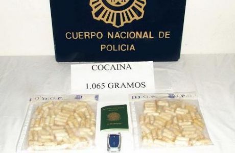 La operación 'Luna de Miel' desarticula una red que introducía cocaina en la isla procedente de Buenos Aires