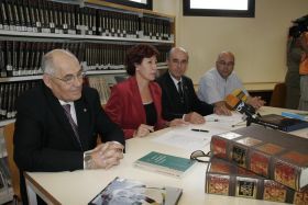 Cervantes y Belinda Washington se mezclan en el lote de once libros donado por el Club Rotary a la Biblioteca Insular