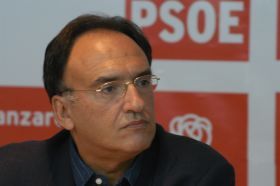 Rojas considera "desproporcionadas" las críticas del PSOE y asegura que la campaña publicitaria de su gobierno es un servicio a los ciudadanos
