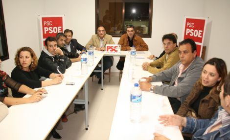 El PSOE asegura que "el pacto entre ATI-CC y PP" para el Gobierno canario castigará a Lanzarote