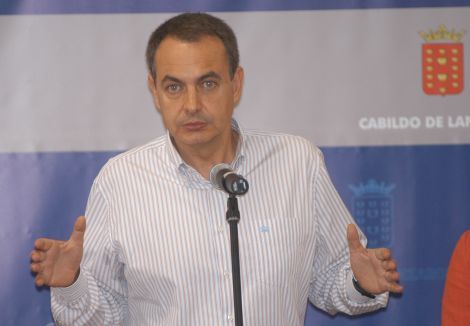 CC tilda de electoralista la remodelación del gabinete ministerial y lamenta "el olvido" de Zapatero de tener un ministro canario