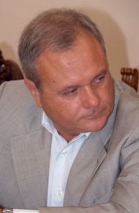 Miguel Martin, sentenced to two years in prison for the crime of forgery in a private document
