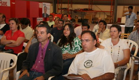 El PSOE de Lanzarote elige a los veinte delegados locales para el Congreso Regional