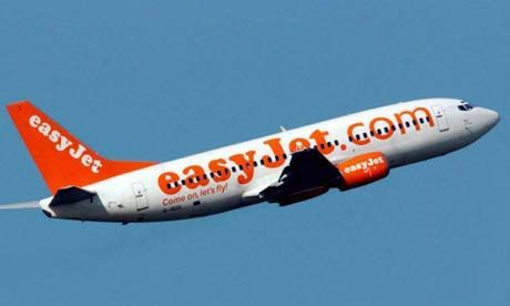 Easyjet dice que sólo hubo 14 afectados por el cambio de hora del vuelo Lanzarote-Madrid y que les ha pagado el billete íntegro