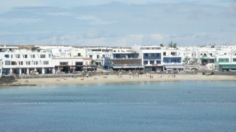 El TSJC anula la licencia de otro hotel en Playa Blanca y declara que las prórrogas también son nulas si no tienen informe favorable del Cabildo