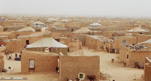 Más de cien saharauis dejan los campamentos de Tinduf y regresan a Marruecos