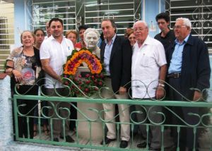Los fundadores del Museo Etnográfico Tanit participan en la fiesta del tabaco Canaricaiguán 2008 en Cuba