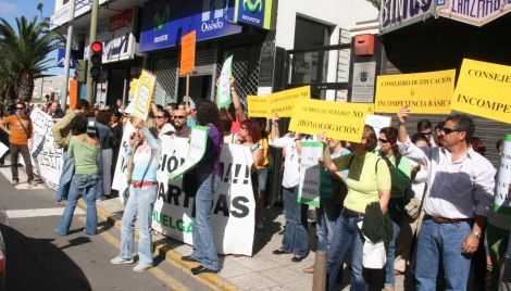 El comité de huelga insiste en no iniciar el curso 2008-2009