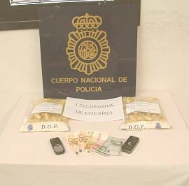 Detenido un hombre que pretendía introducir en Lanzarote casi dos kilos de droga ocultos en su cuerpo
