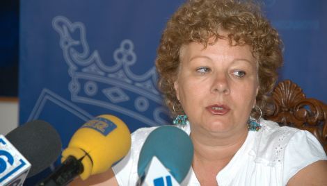 Loly Luzardo lamenta que el Gobierno no contemple para este año la creación de nuevos cuarteles de la Guardia Civil en Lanzarote