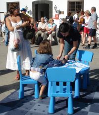 Turismo promociona Costa Teguise entre 20.800 empleados de banca