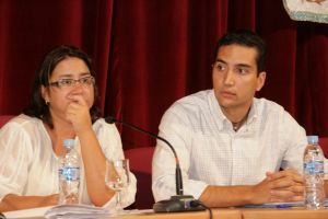 El grupo de gobierno de Yaiza cierra filas y acusa a Olivia Cedrés de usar argumentos zafios para confundir a la opinión pública