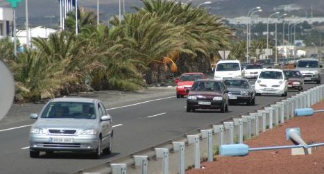 El vuelco de un vehículo provoca varios heridos leves en Lanzarote