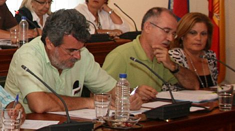 El PP acusa al grupo de gobierno de Arrecife de agravar las dificultades económicas de los vecinos aumentando un 30 por ciento la contribución