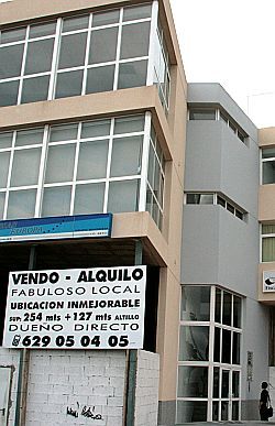 Dos oficinas son asaltadas en el Edificio Elite de Arrecife
