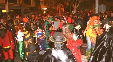 La Federación de Vecinos Elguinaguaria valora positivamente el traslado de los Carnavales al Recinto Ferial