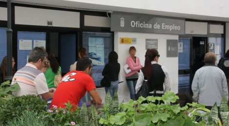 Canarias cerró enero con más de 219.000 inscritos en el INEM