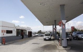 Dos hombres intentan atracar la gasolinera de El Cable