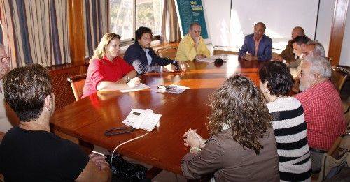 Treinta personas acompañan a Rita Martín en una "nueva etapa" para el PP de Teguise