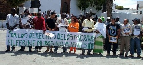 Los inmigrantes de Lanzarote se manifiestan contra la Ley de Extranjería