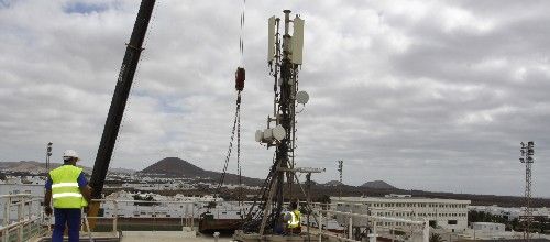 El Ayuntamiento retira una antena de telefonía en Altavista