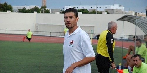 Enrique Pérez entrenará al Haría CF la próxima temporada