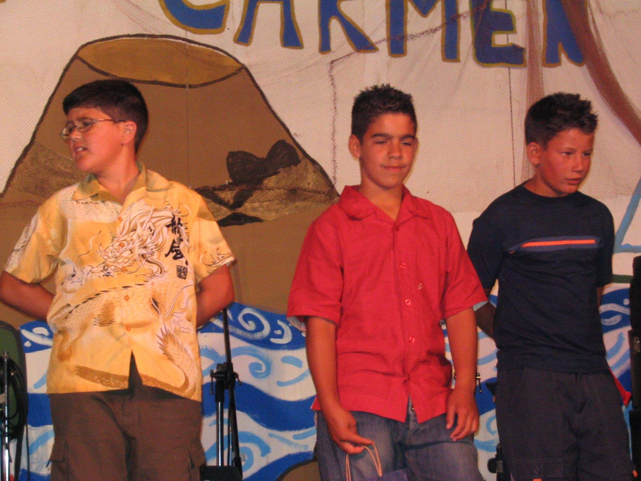 La policía detiene a un hombre sin carnet tras una persecución y a otro acusado de abuso sexual a una menor