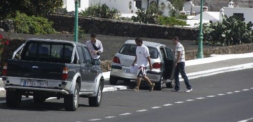 Detenidos José Francisco Reyes, su mujer y sus tres hijos, uno de ellos en Barcelona