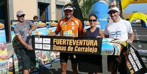 Aroa Merino, vencedora del Medio Maratón Dunas de Corralejo