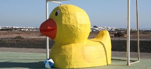 El misterio del pato amarillo
