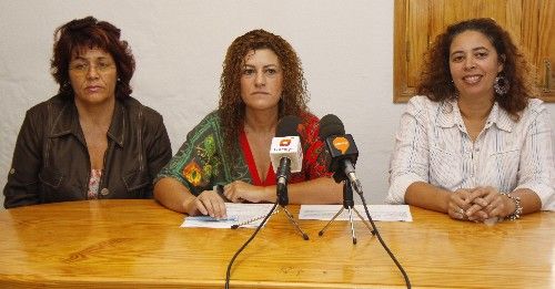 La comunidad educativa tacha de incomprensible e inadmisible la rebaja del presupuesto para Educación