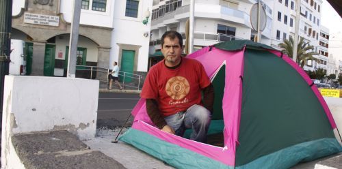 El coordinador de IUC en Lanzarote se pone en huelga de hambre indefinida en solidaridad con la activista
