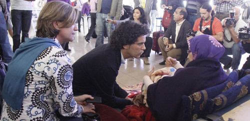 Pedro Zerolo pide a Haidar que deje la huelga de hambre porque "la causa saharaui no puede quedarse sin ella"
