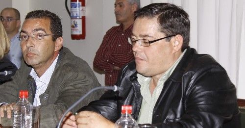 Antonio Machín asegura que Becerra y Rodríguez en breve dejarán sus actas