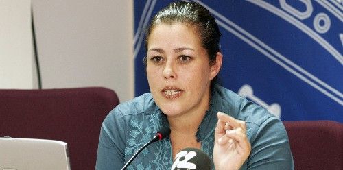 Ástrid Pérez propone un expediente de suspensión temporal de empleo en los Centros Turísticos
