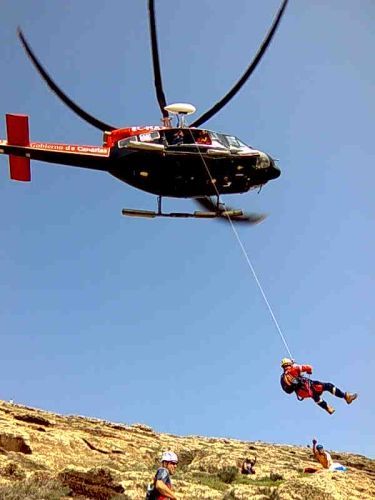 Un parapentista herido de carácter grave al sufrir un accidente