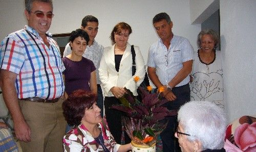 El Ayuntamiento de Yaiza felicita a a nueva centenaria del municipio