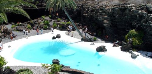 Los Centros Turísticos incorporan el restaurante a la carta en Los Jameos del Agua