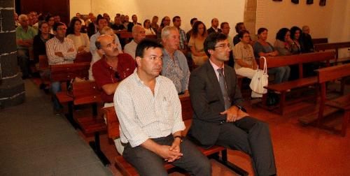 La iglesia de Los Remedios se llenó en la misa homenaje a Adán Martín