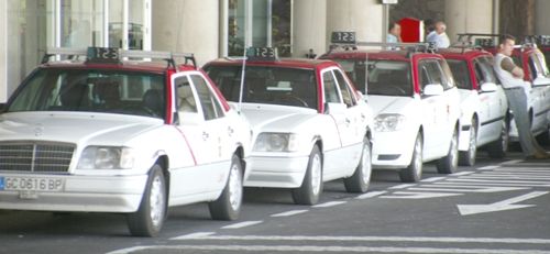 Los taxistas de San Bartolomé se unen al Auriga que gestionan los propios conductores