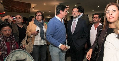 Mariano Rajoy, afectado por el cierre del espacio aéreo