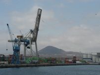 El Cabildo solicita que la Cámara de Comercio tenga representación en la Autoridad Portuaria de Las Palmas