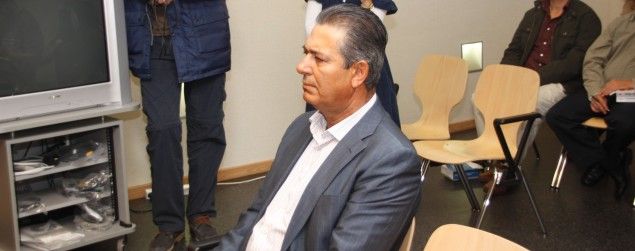 El ex alcalde de Yaiza, el secretario y el jefe de la Oficina técnica declaran de nuevo como imputados por el caso Costa Roja