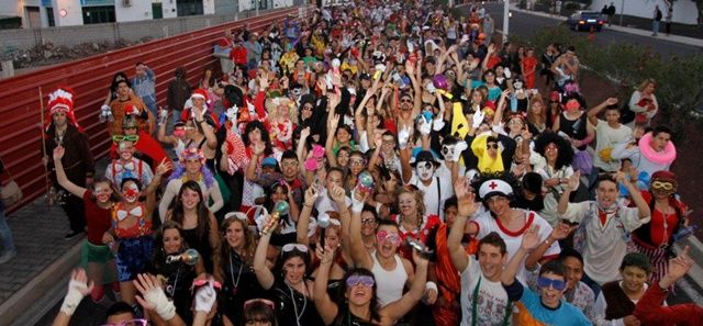 Éxito de participación en el Carnaval de Playa Blanca