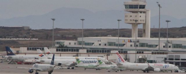 El aeropuerto de Lanzarote generó unos beneficios de 8,3 millones de euros en 2010, el mayor crecimiento en Canarias