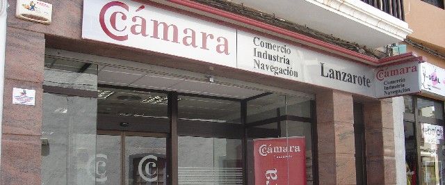 Las Cámaras de Comercio podrían realizar "servicios que presta el Gobierno de Canarias para compensar la supresión de la cuota cameral'