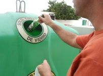 Lanzarote es la tercera isla que más vidrio recicló en 2010 y destaca por la sensibilización de sus habitantes