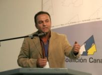 Jesús Machín anuncia "ideas nuevas para solucionar nuevos problemas y alcanzar nuevos retos en Tinajo"